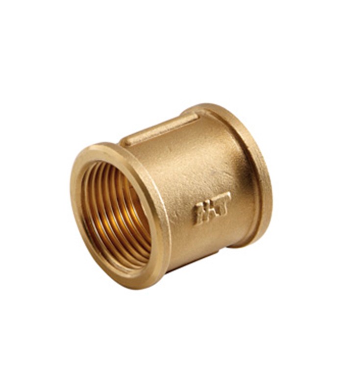 Manguito de latón 1/2" Manguito de latón 1/2"
